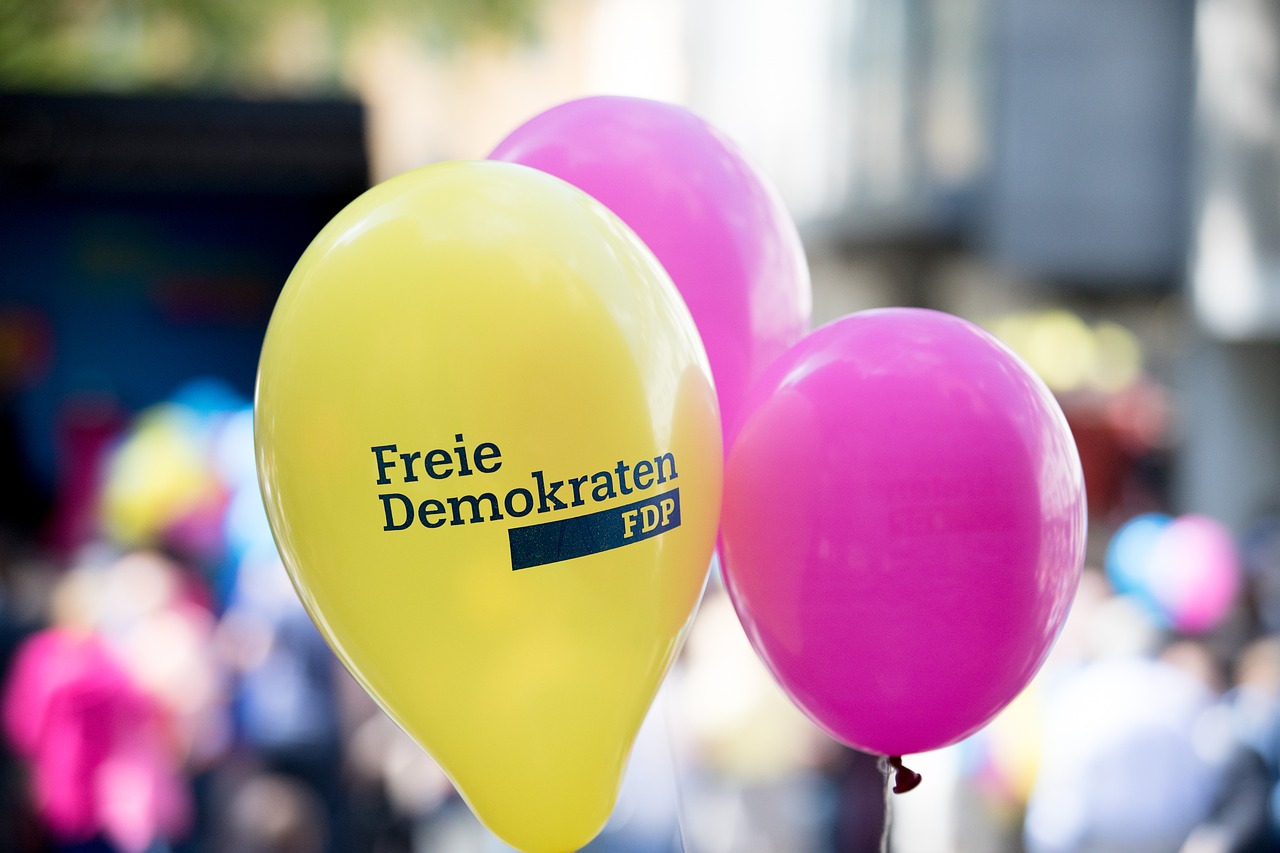 balloon fdp yellow free photo