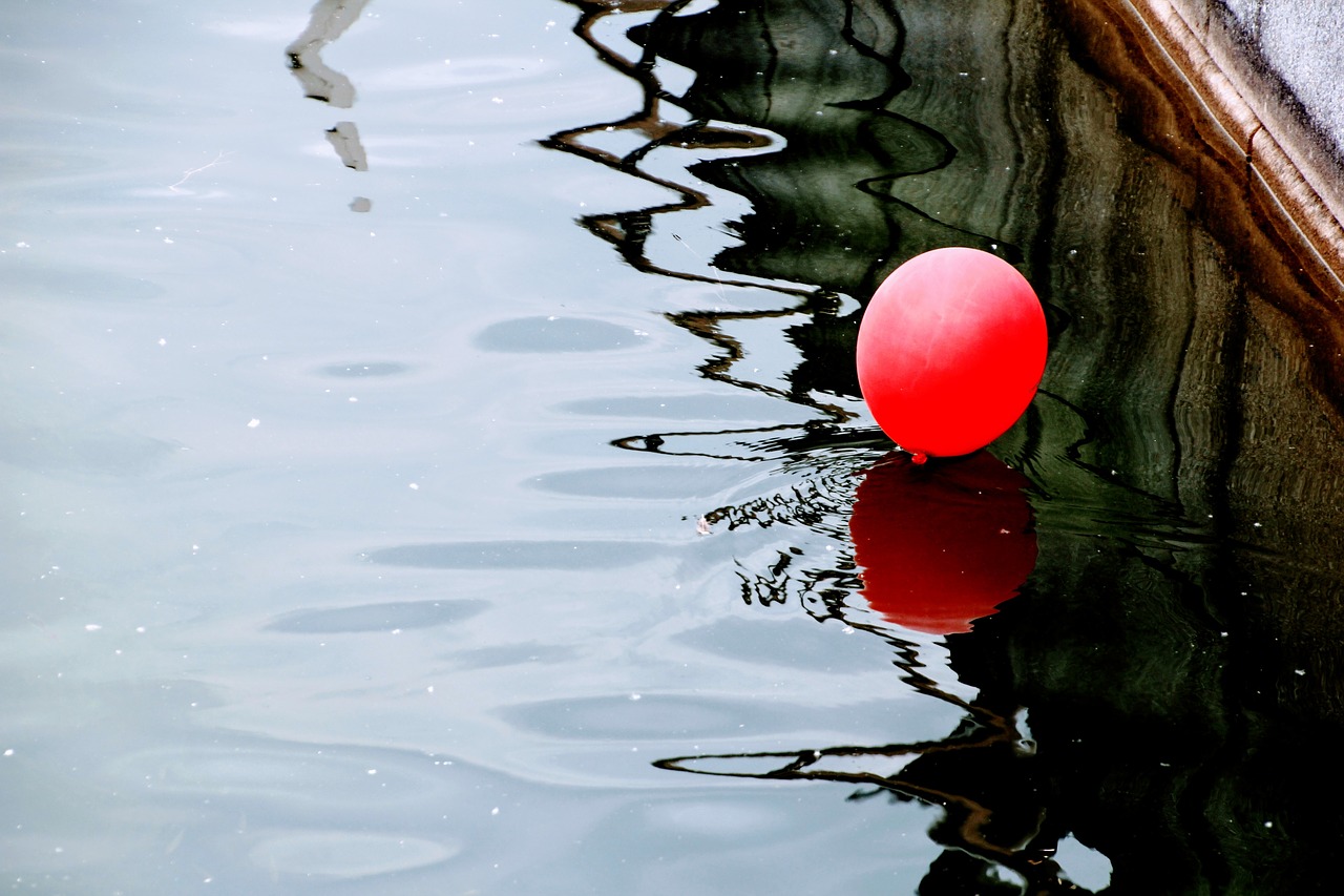 balloon water water balloon free photo