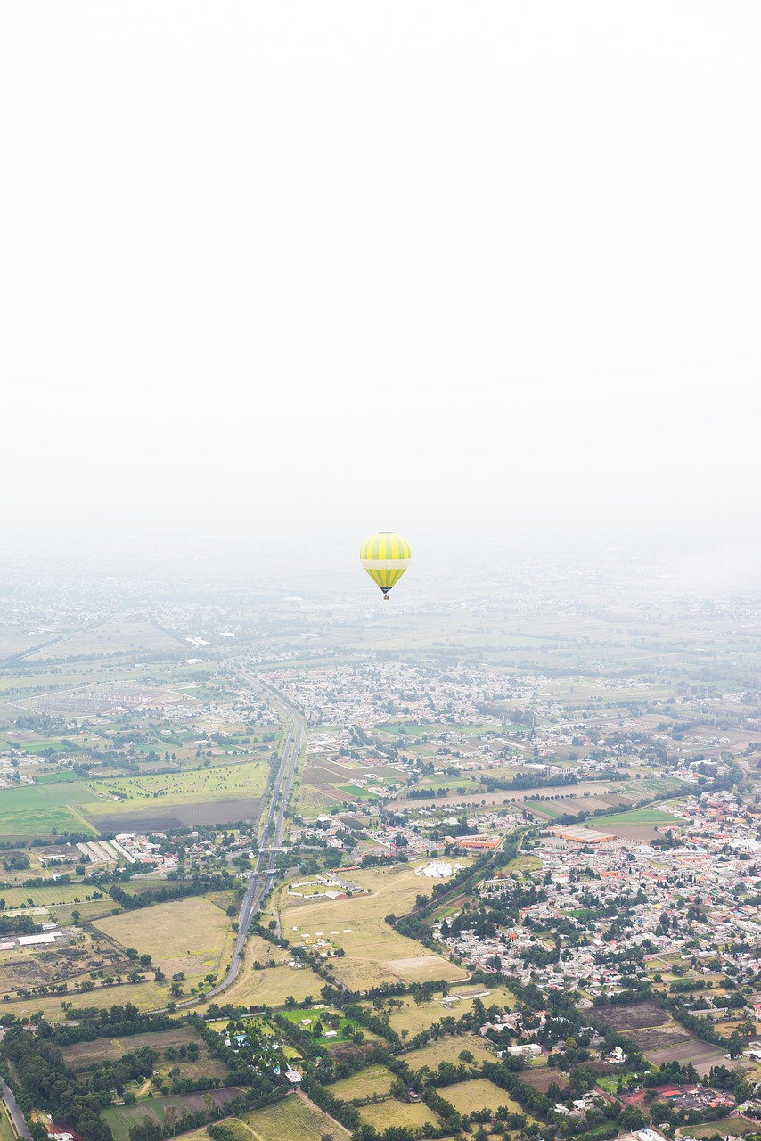 balloon land field free photo