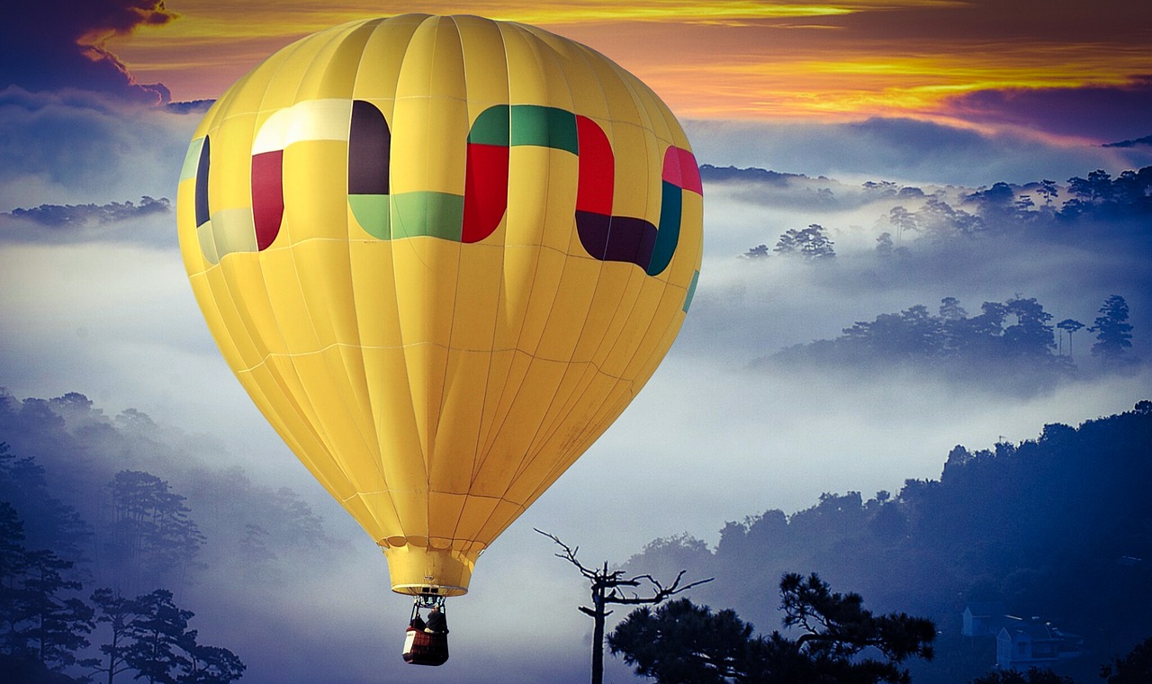 balloon traveling tourism free photo