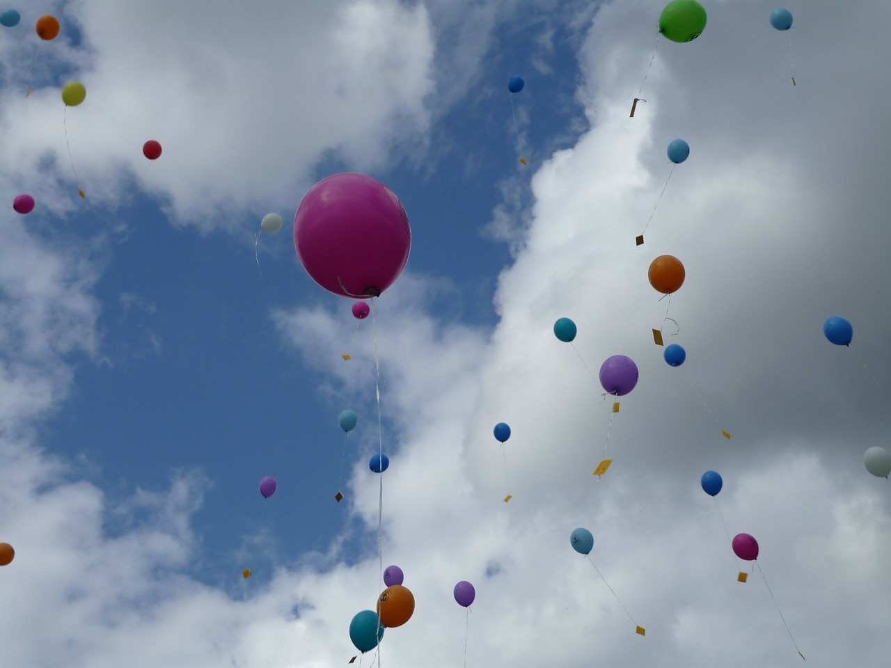 balloon sky clouds free photo