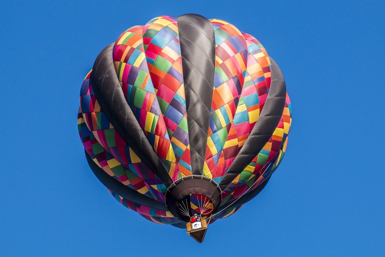 balloon  hot air  inflated free photo