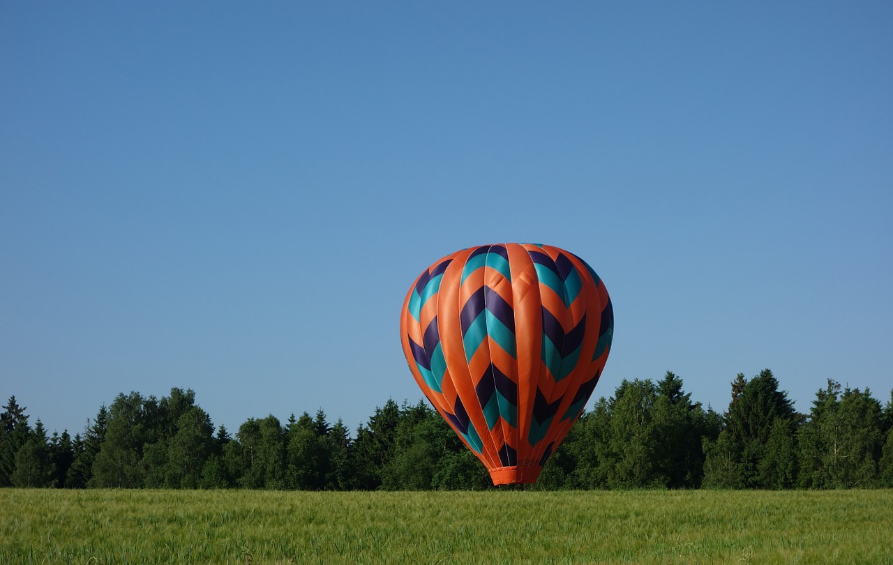 balloon drive fly free photo
