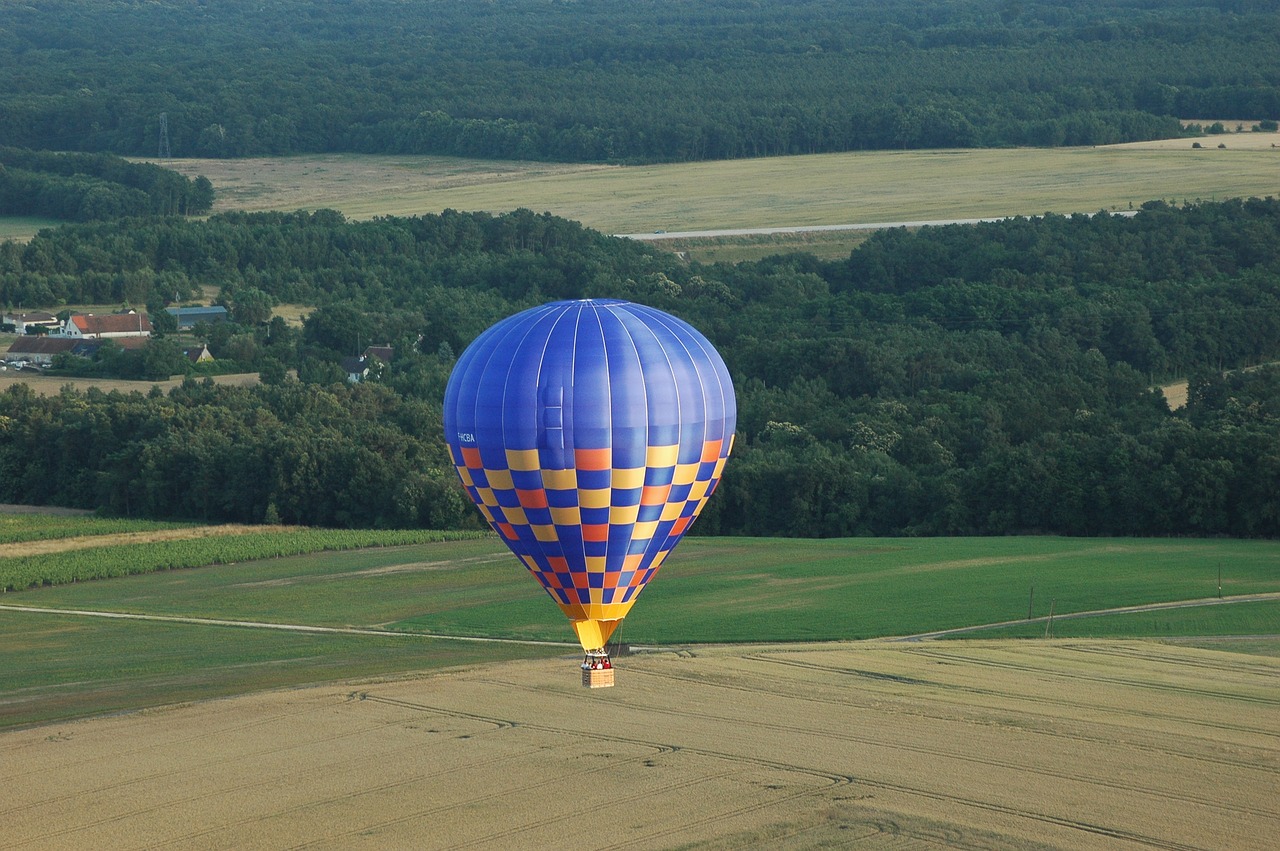 balloon trip  hot-air ballooning free pictures free photo