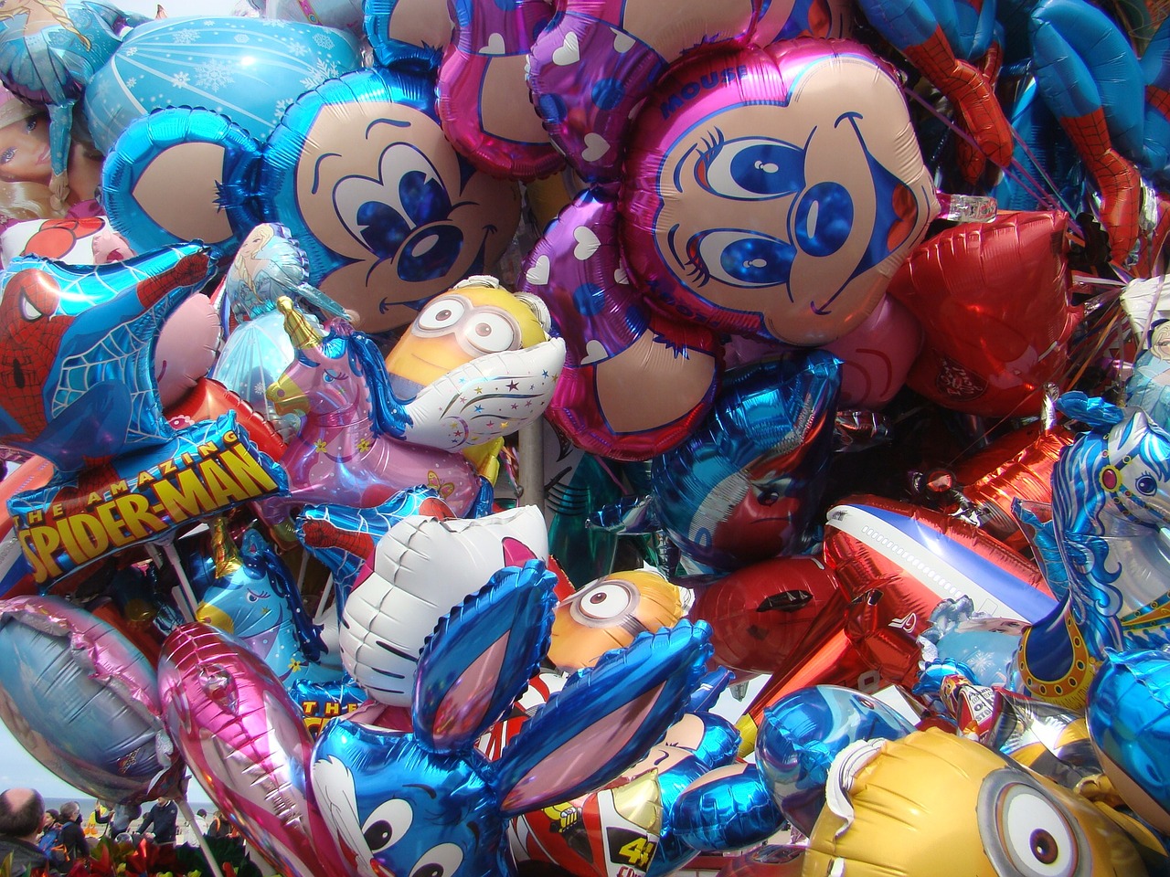 balloons multicolor fly free photo