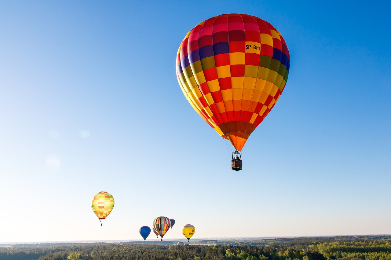 balloons flying colorful free photo
