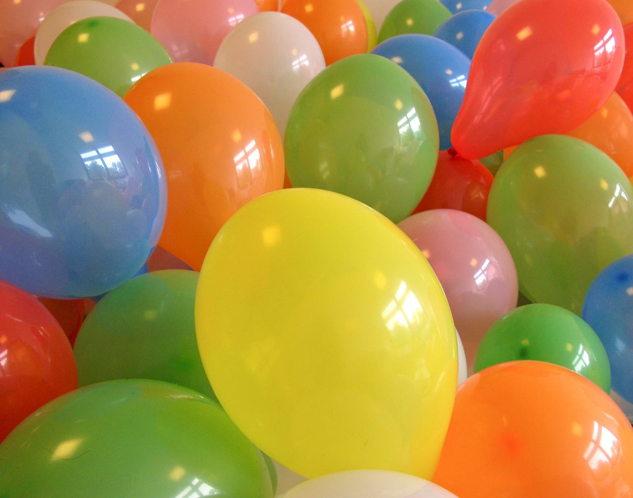 balloons ballons colorful free photo