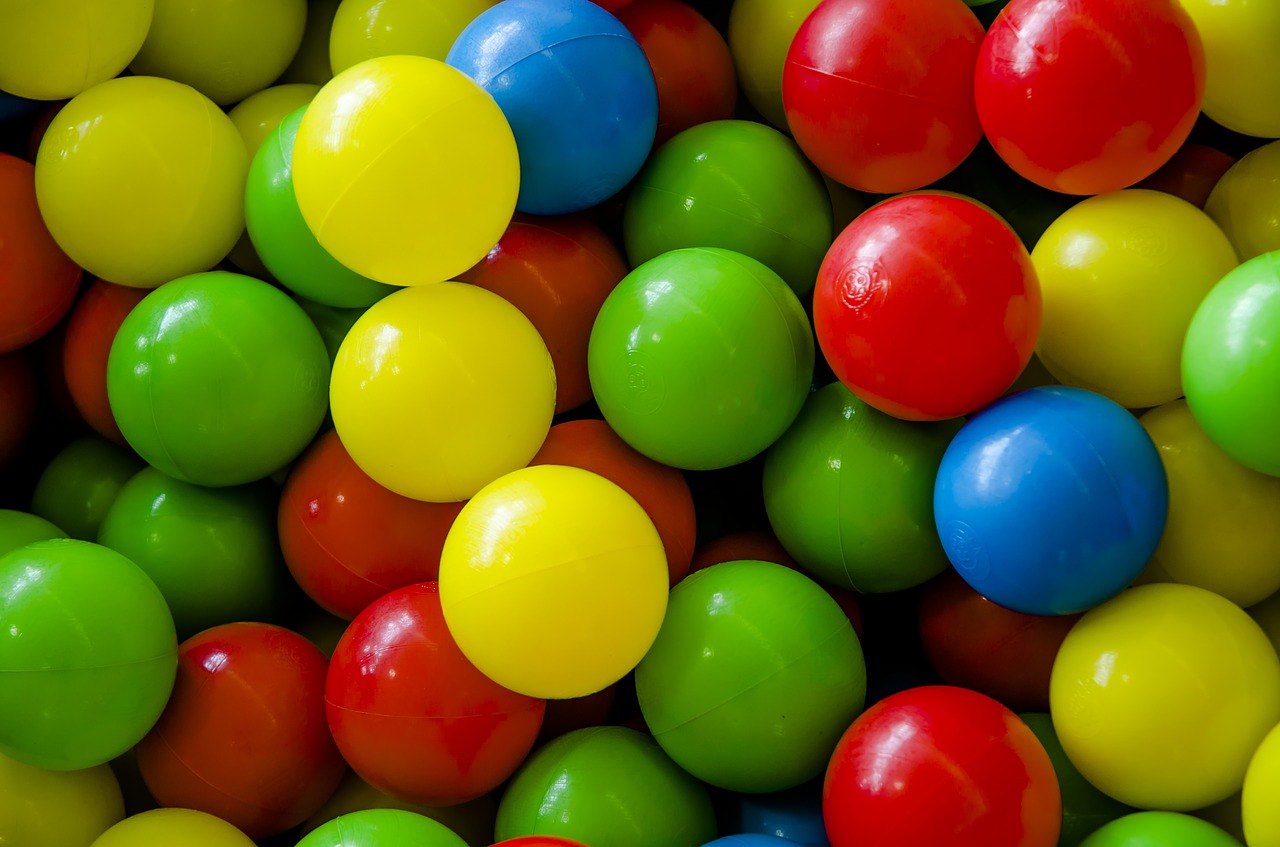 balls colour colourful free photo