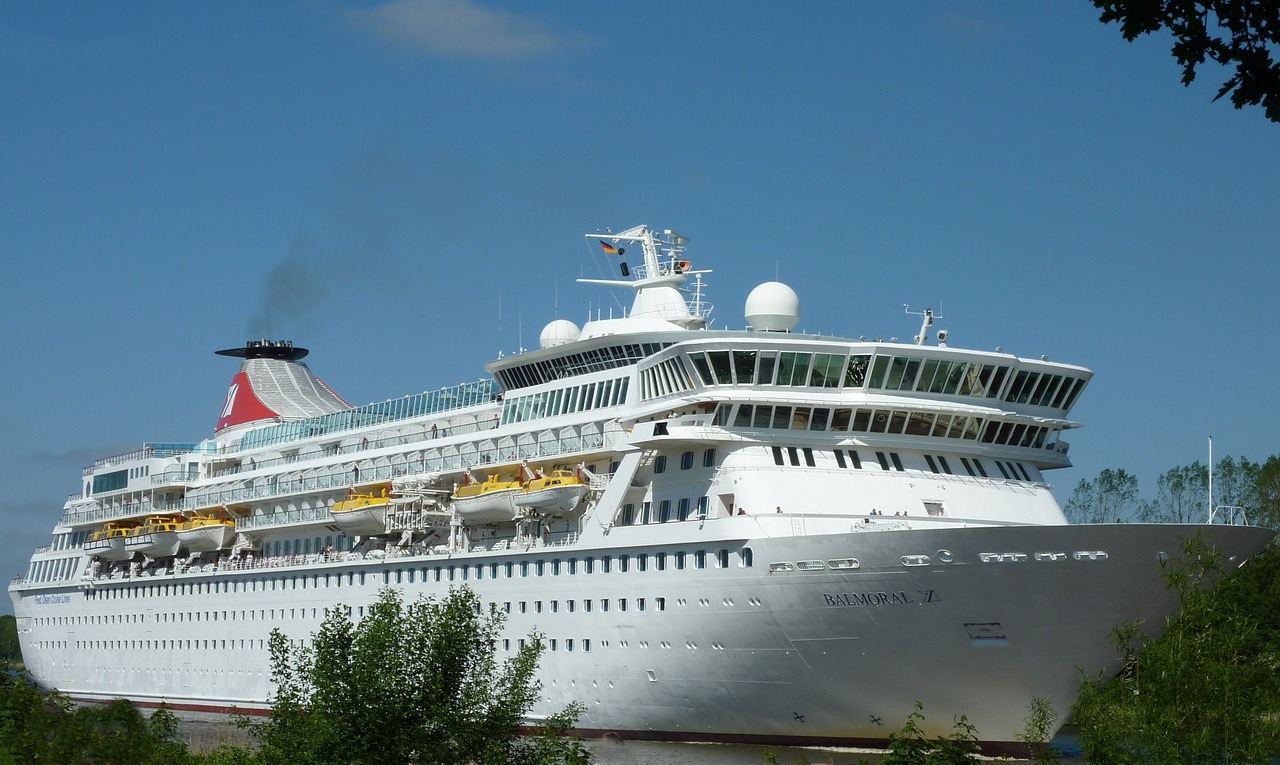 balmoral cruise ship cruise free photo