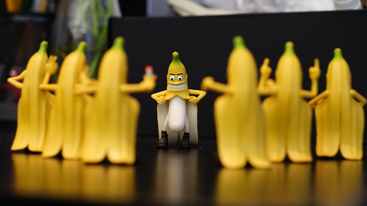 banana funny toys free photo