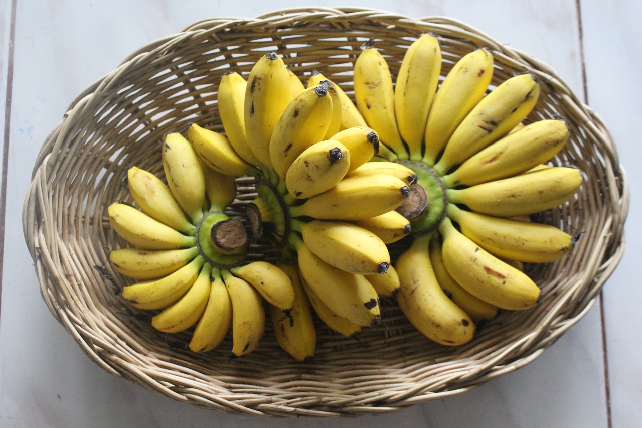 banana egg banana fruit free photo