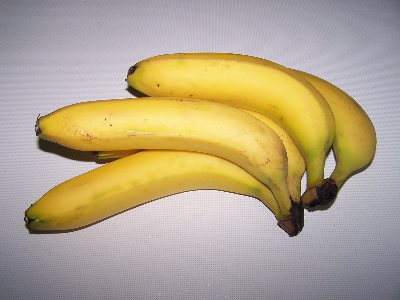 bananas yellow ripe free photo