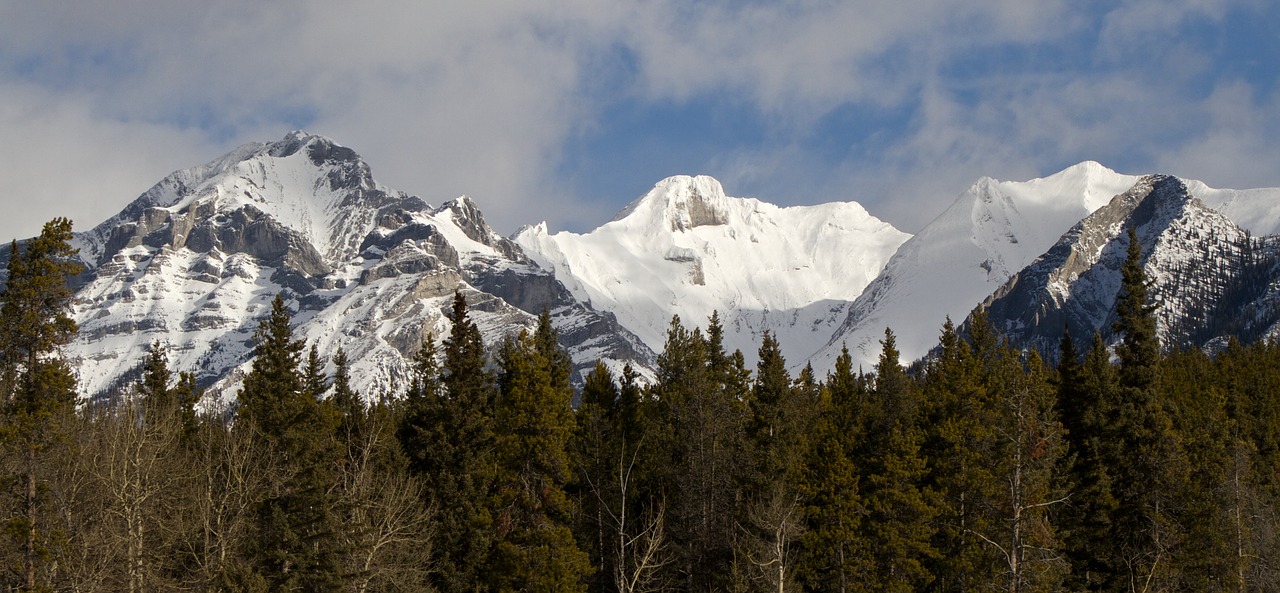 banff national park alberta mountains free photo