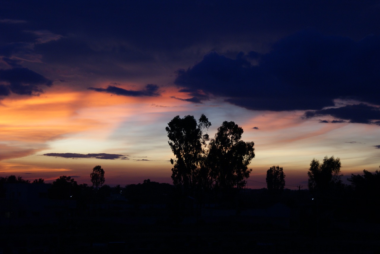 bangalore  india  dusk free photo