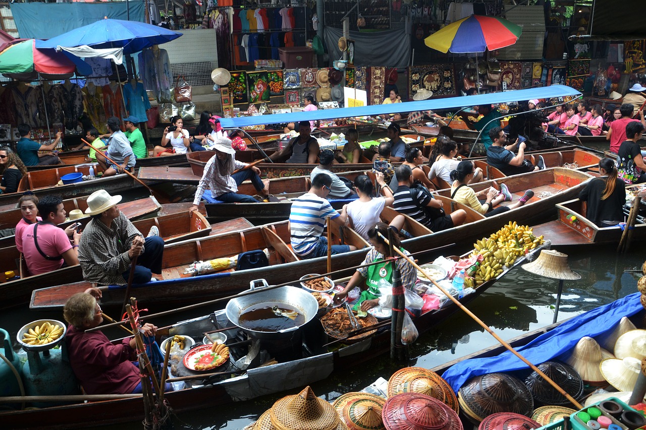 bangkok thailand floating market free photo