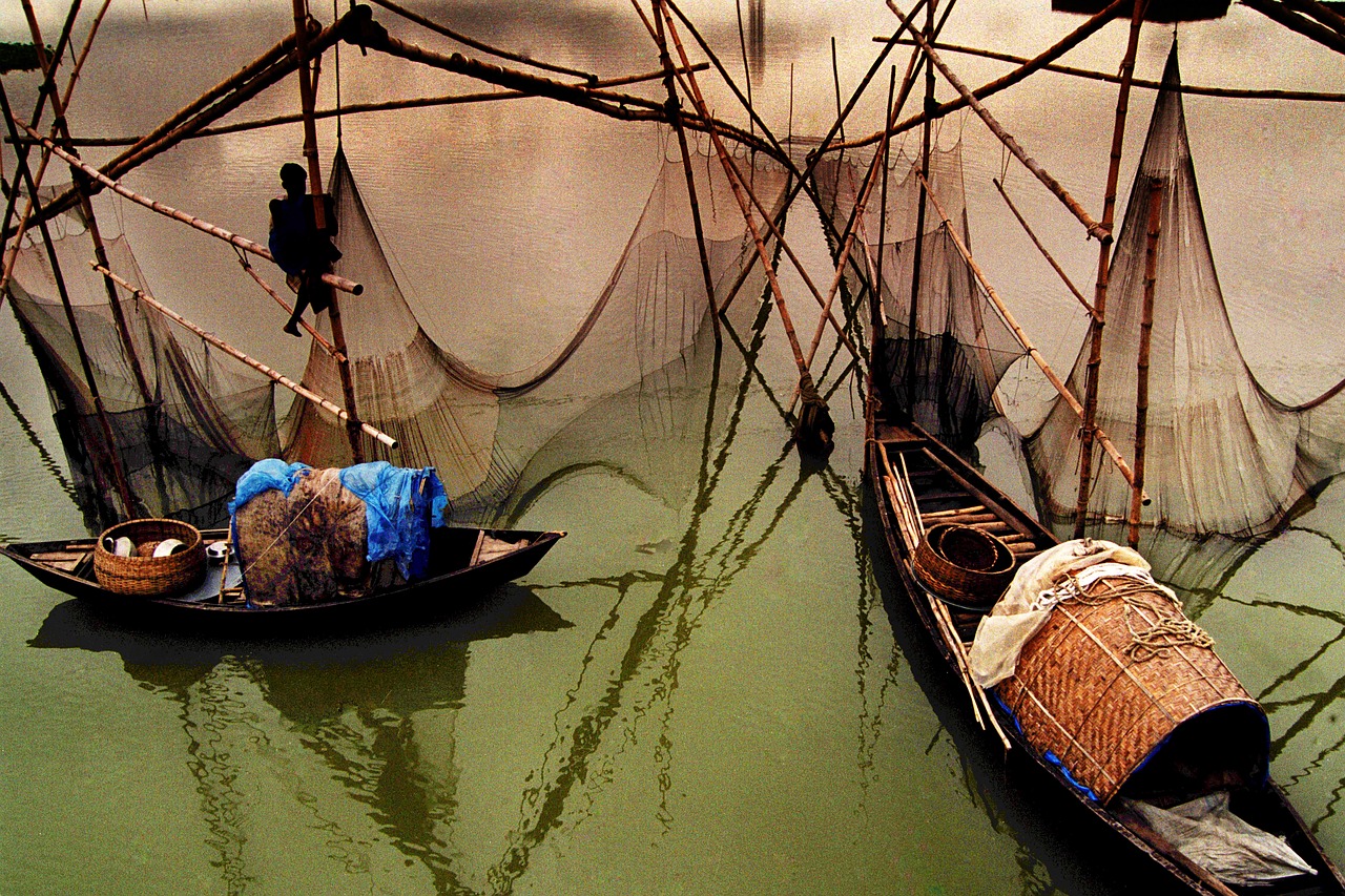 bangladesh  river  boat free photo