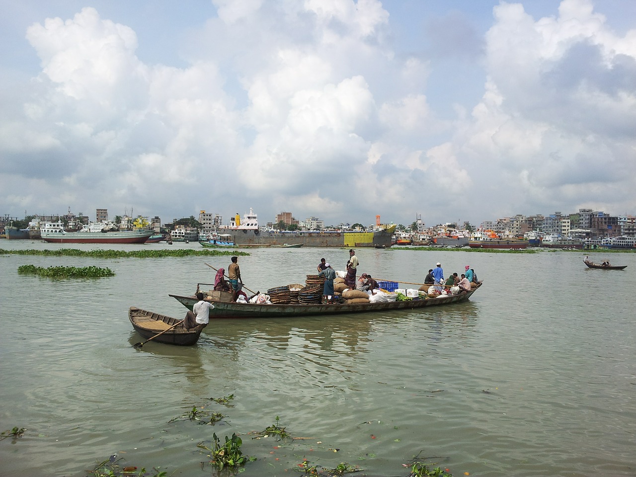 bangladesh dhaka buriganga river free photo