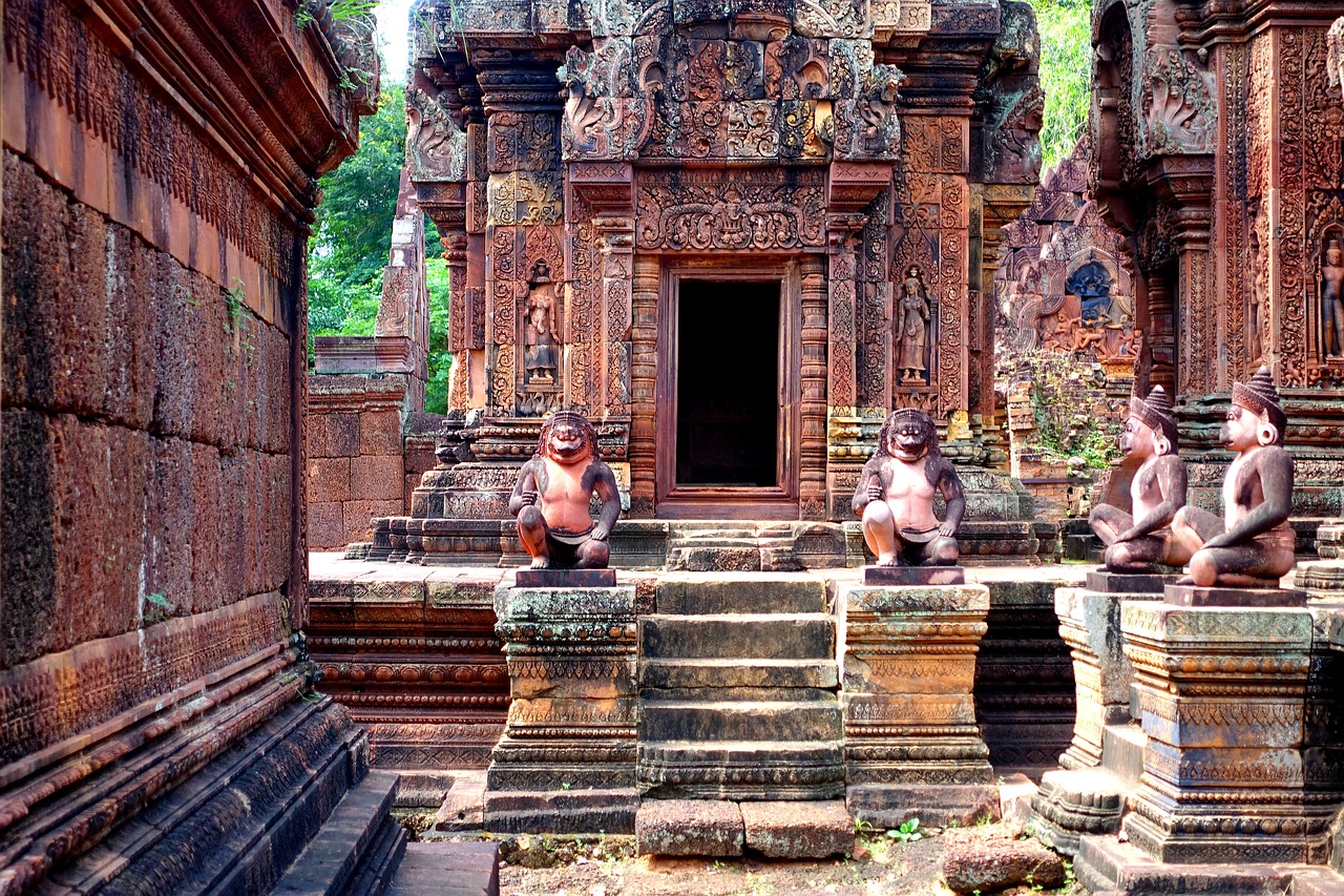 banteay srei temple complex asia free photo