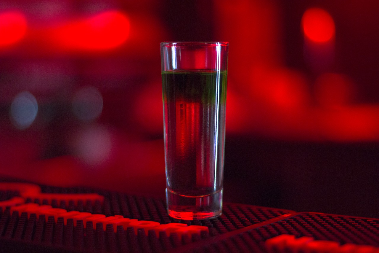 bar alcohol glass free photo