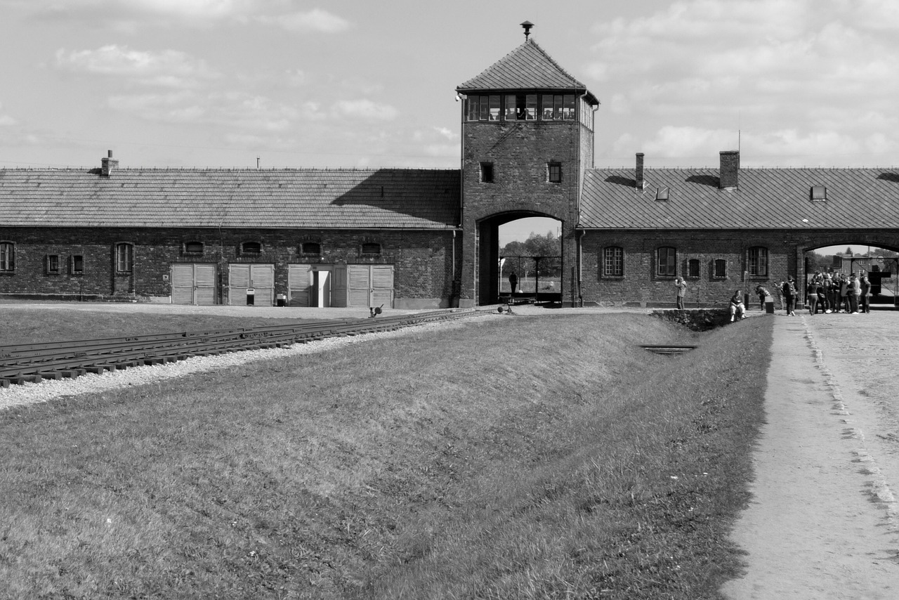 barak poland concentration camp free photo