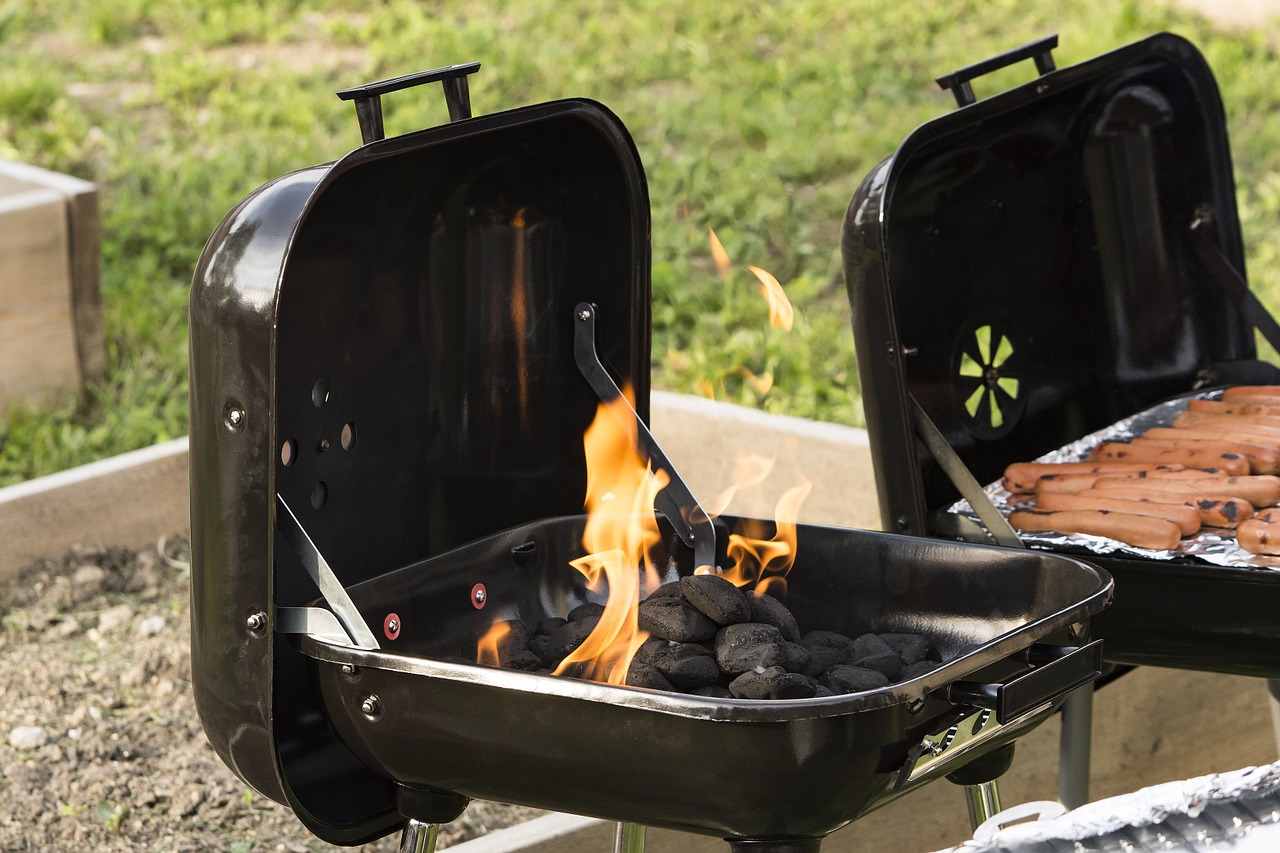 barbecue grill outdoors free photo