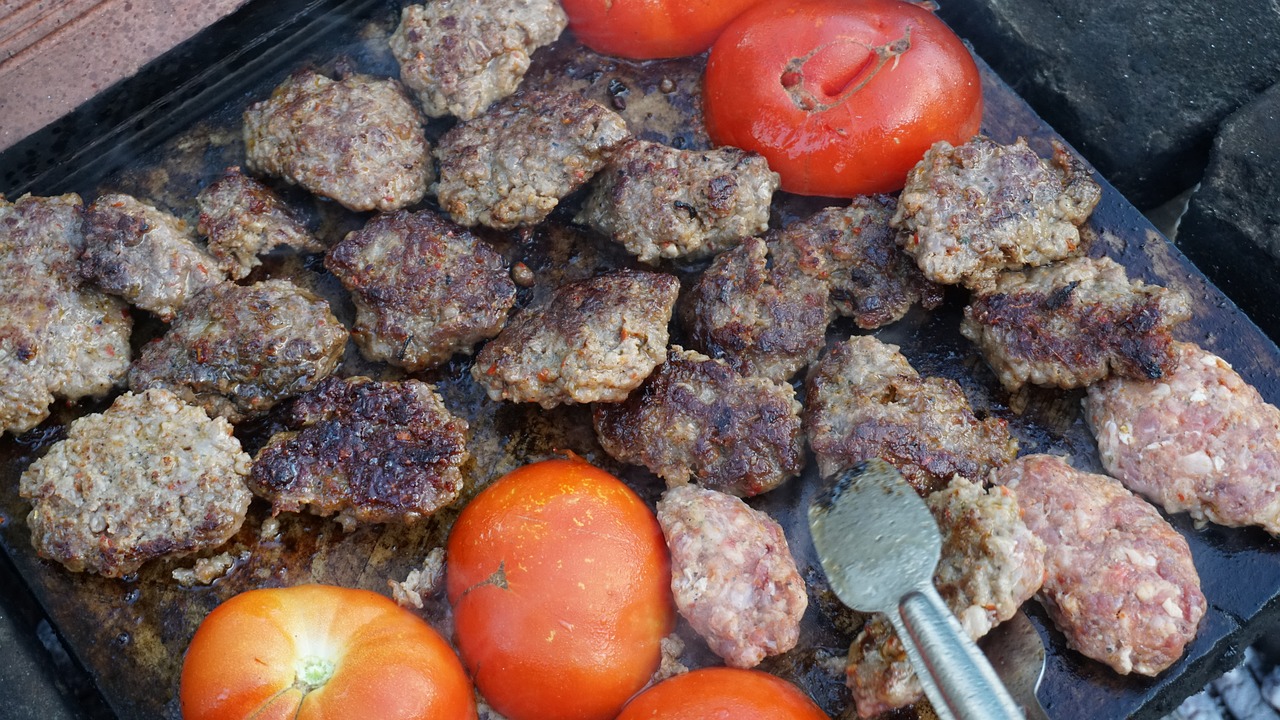 barbecue  meatballs  grill free photo