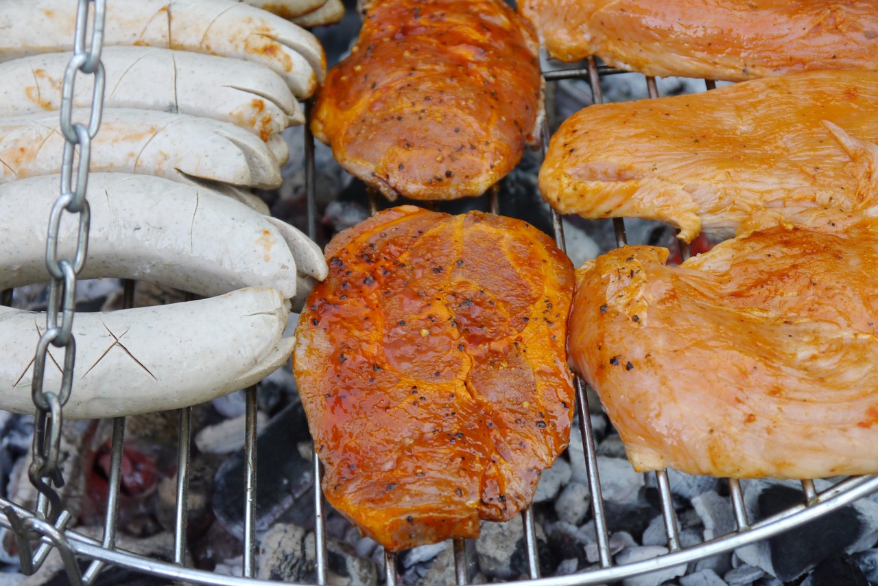 barbecue  meat  grilled meats free photo