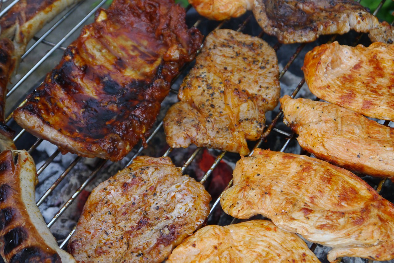 barbecue  meat  grilled meats free photo