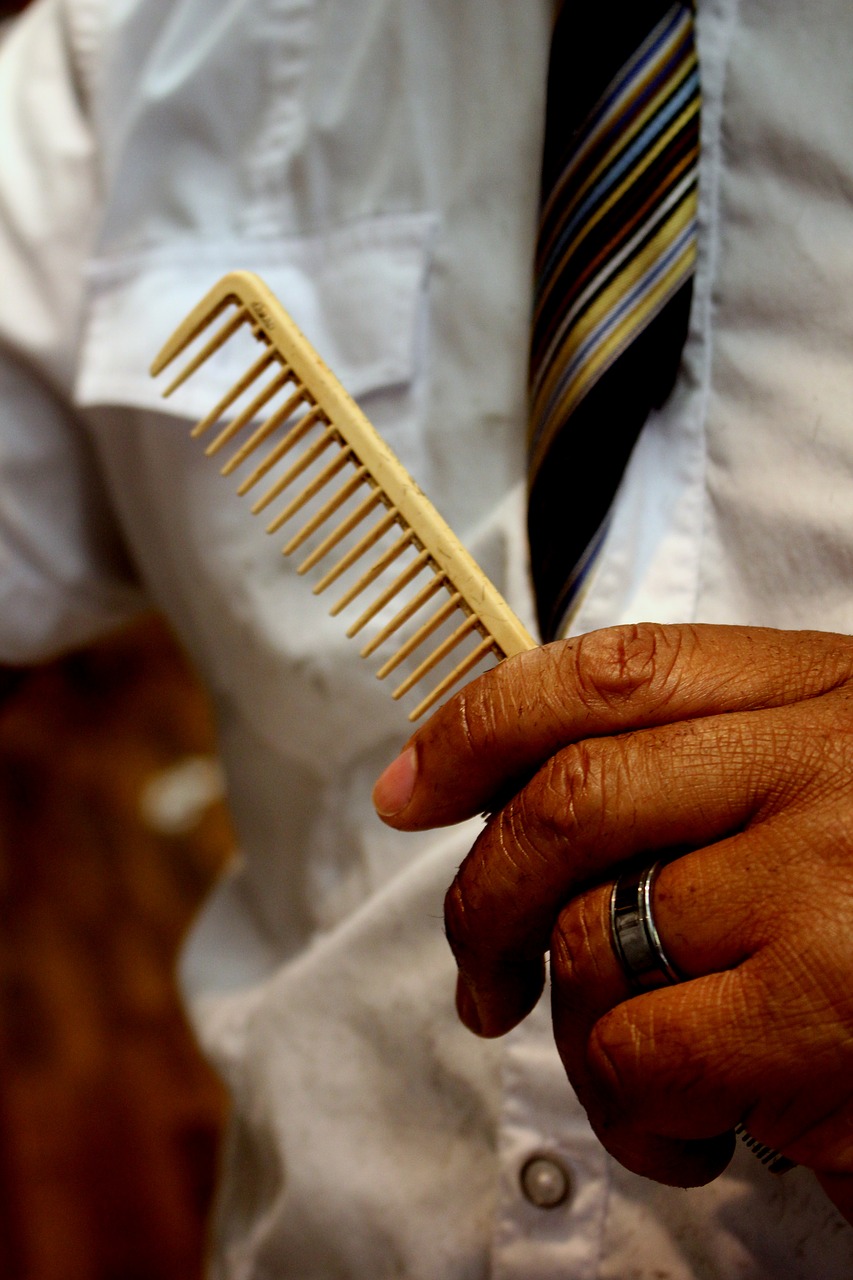 barber comb salon free photo