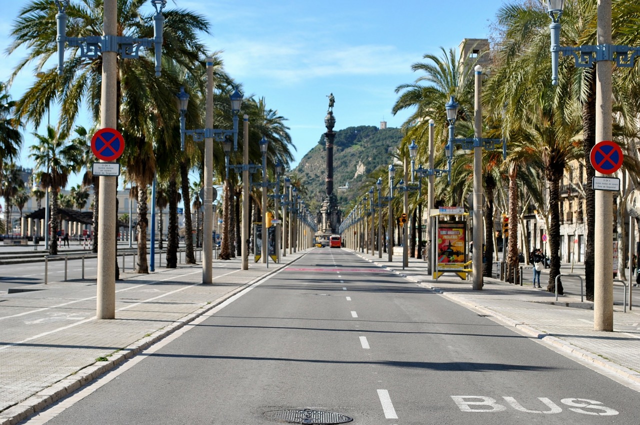 barcelona holiday road free photo