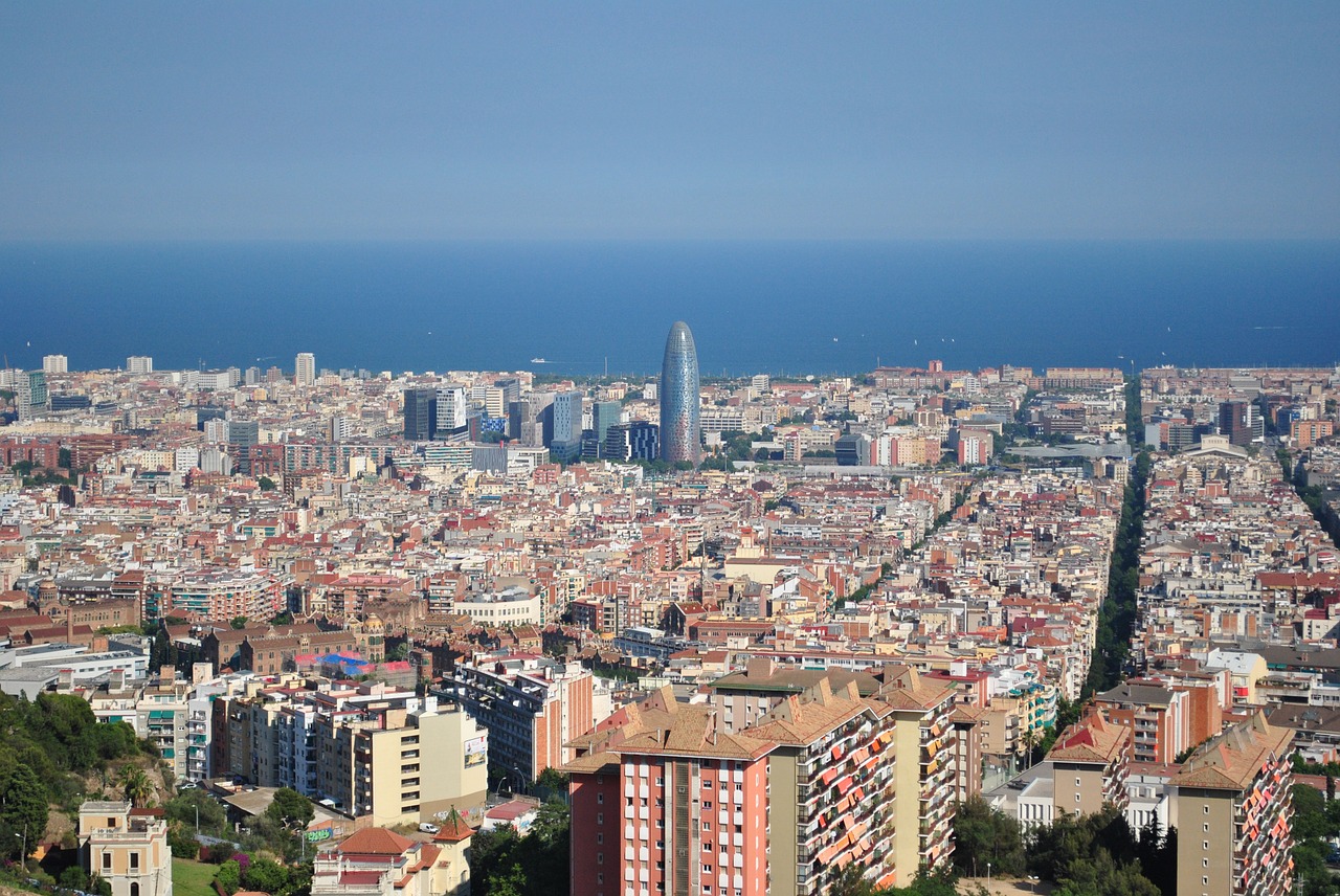 barcelona mediterranean sea free photo