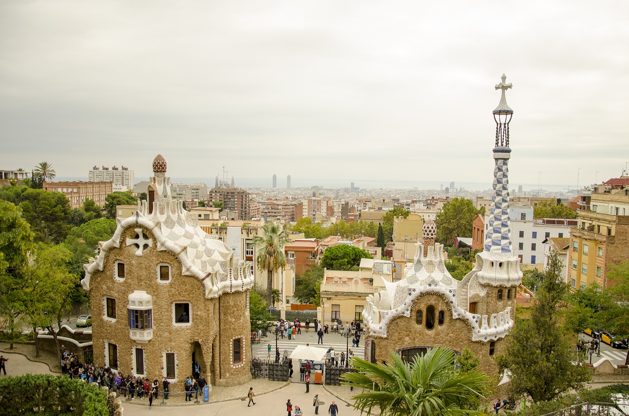 barcelona spain travel free photo