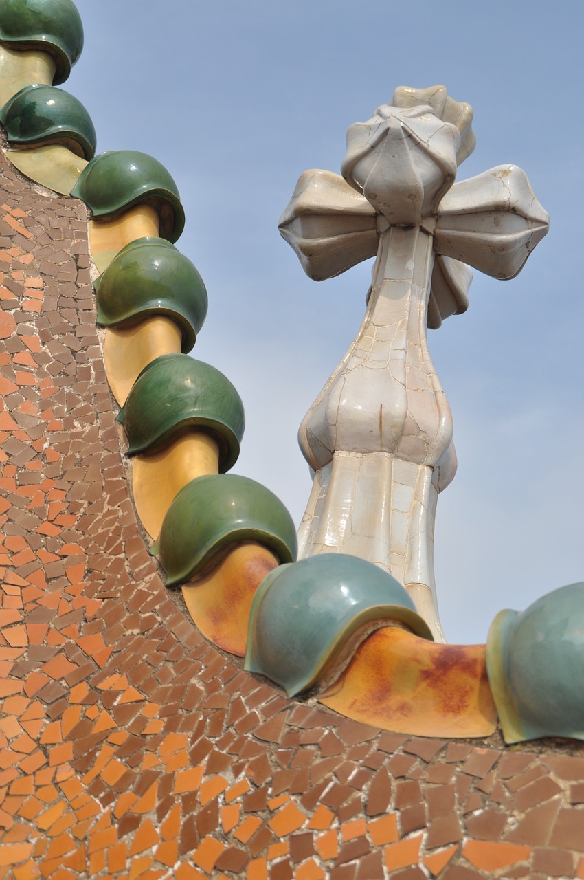 barcelona fun casa batlo free photo