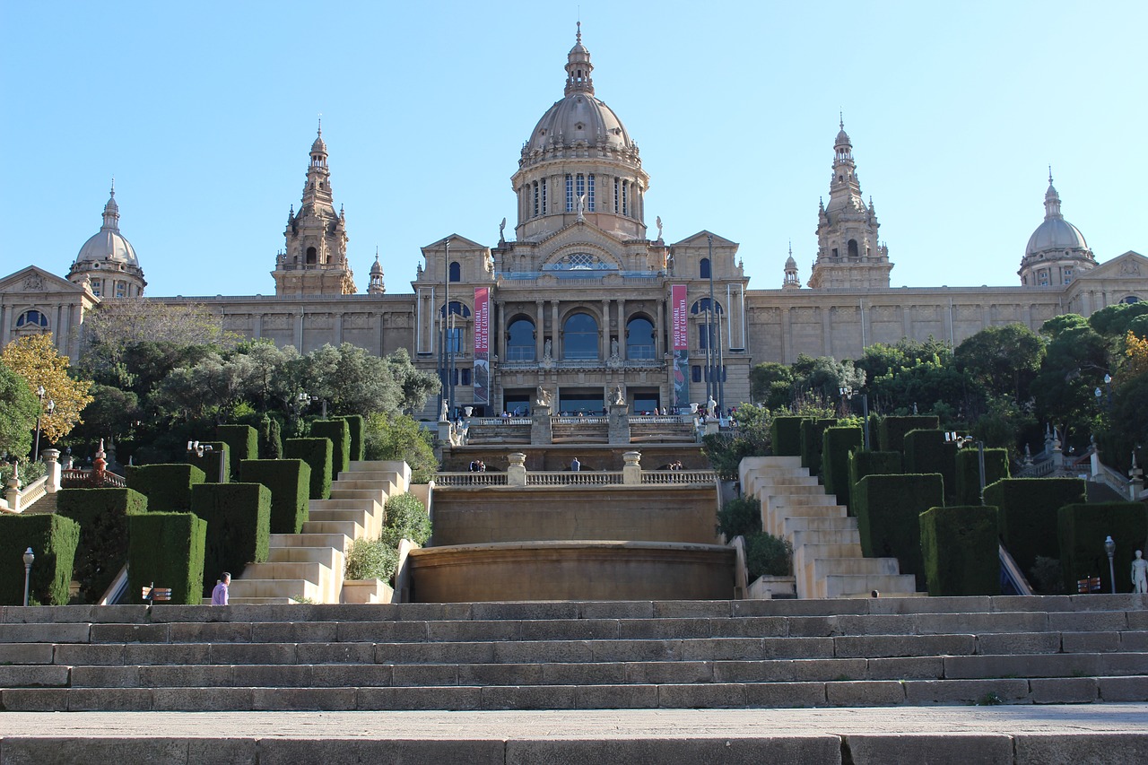 barcelona spain sun free photo