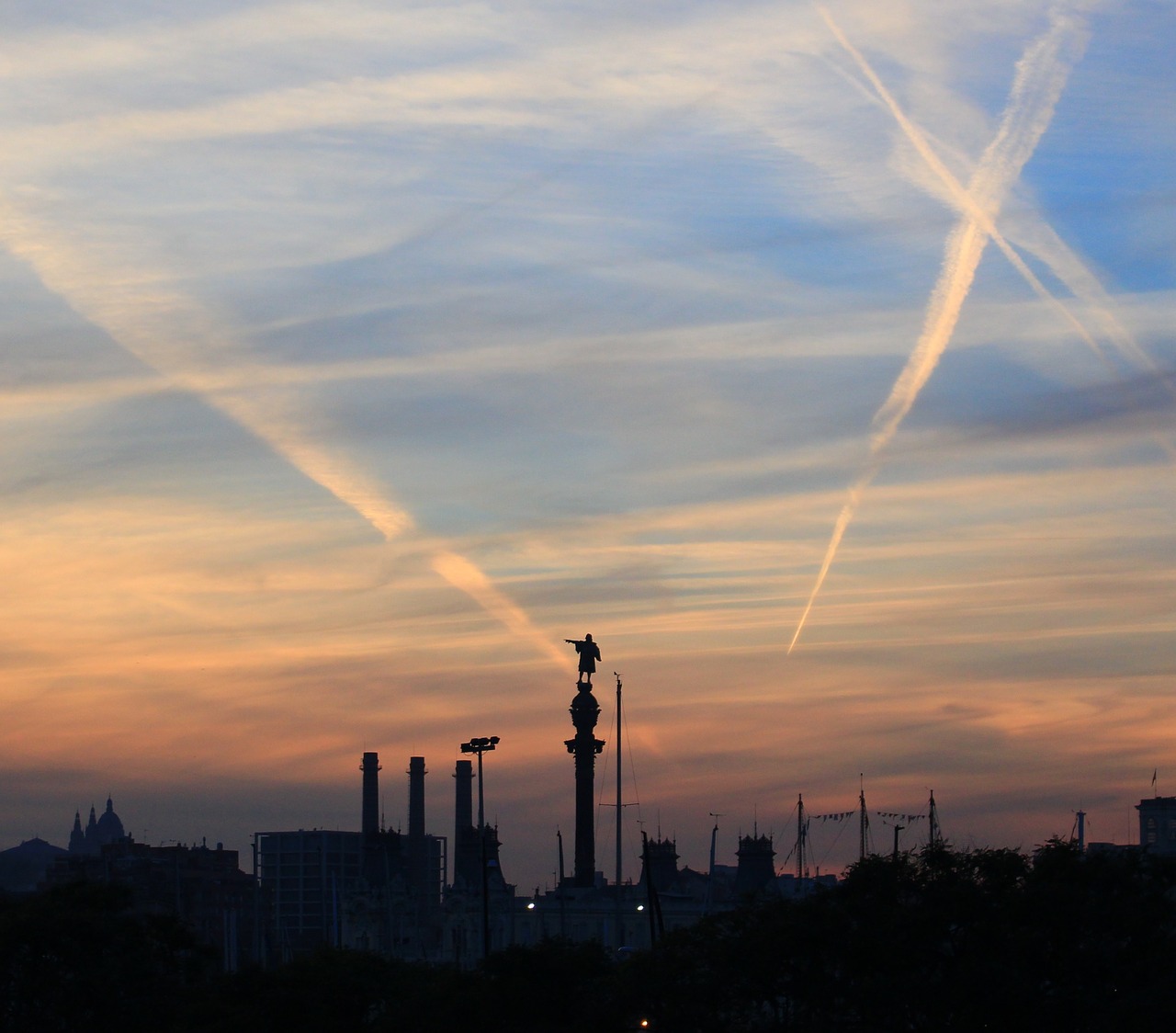 barcelona sunset view free photo