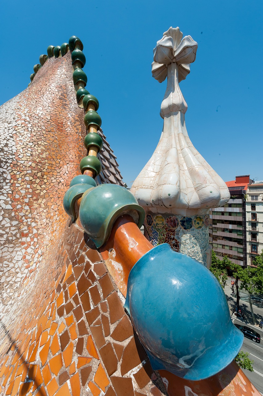 barcelona home batlló architecture free photo