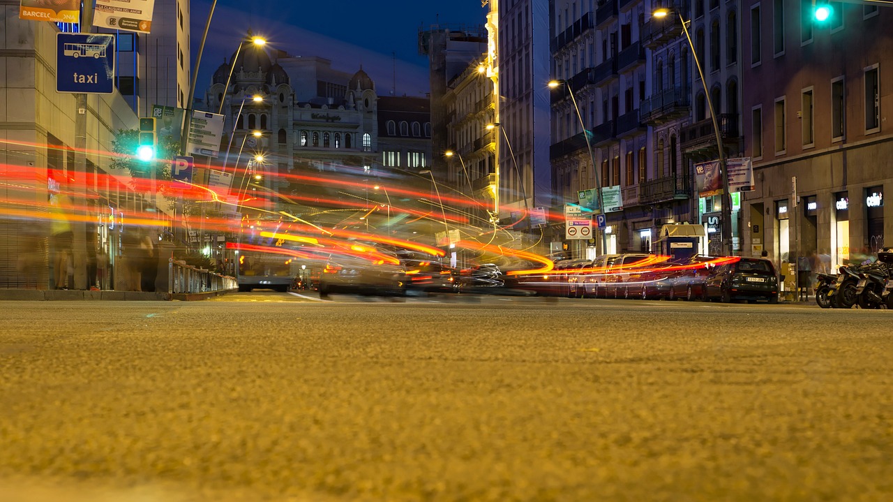 barcelona cars lights free photo