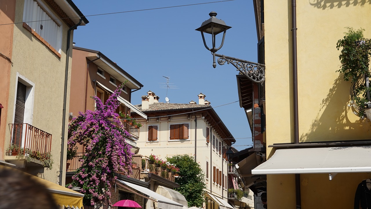 bardolino garda architecture free photo