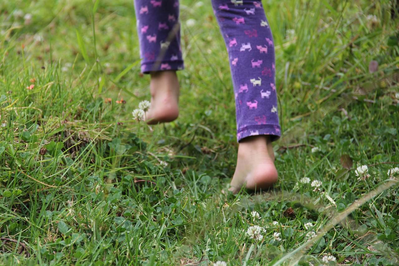 barefoot child people free photo