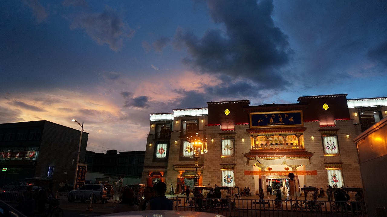 barkhor mall sunset night view free photo