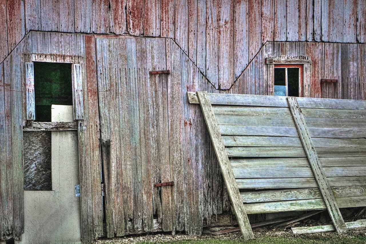 barn rustic barns free photo