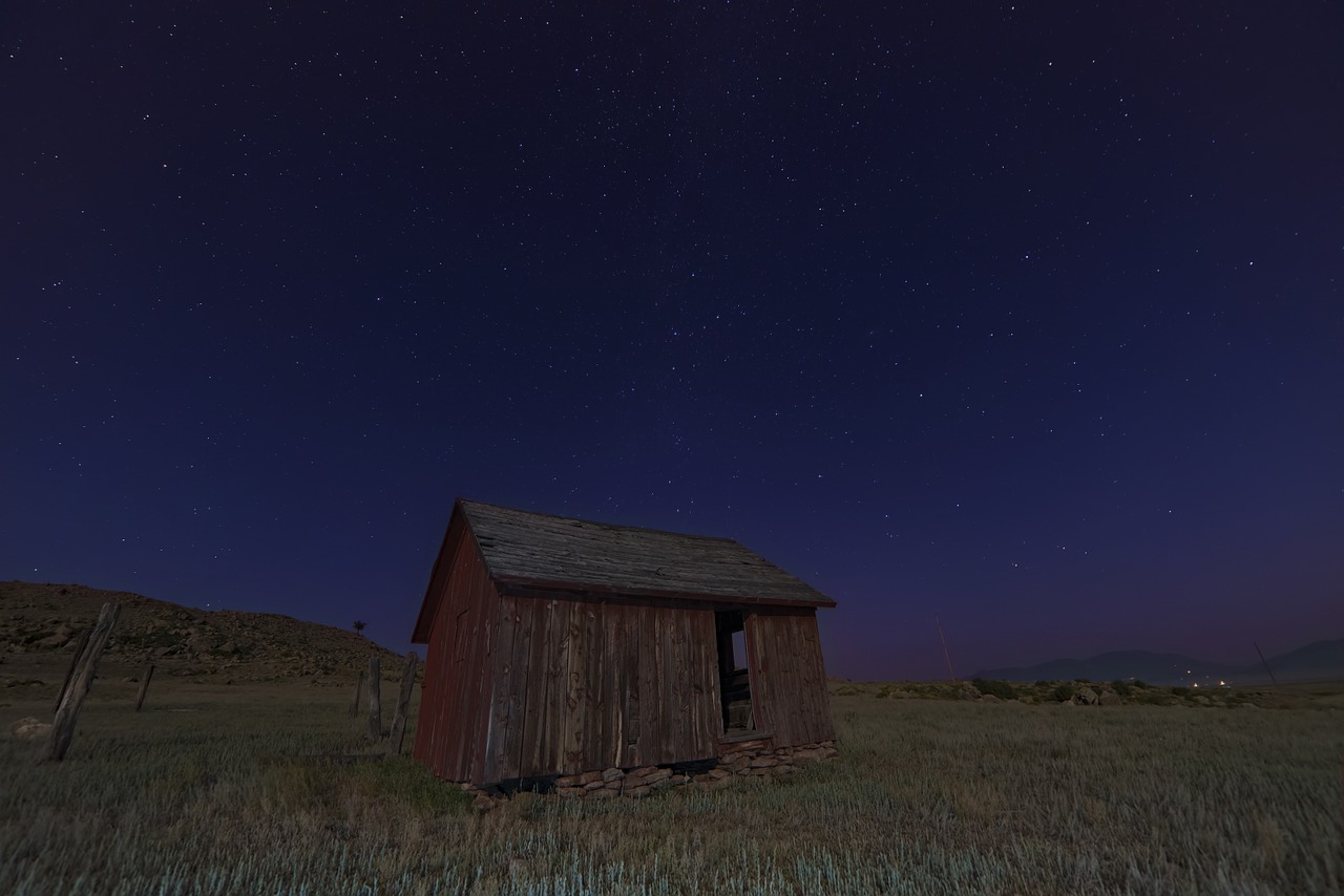 barn shack rural free photo