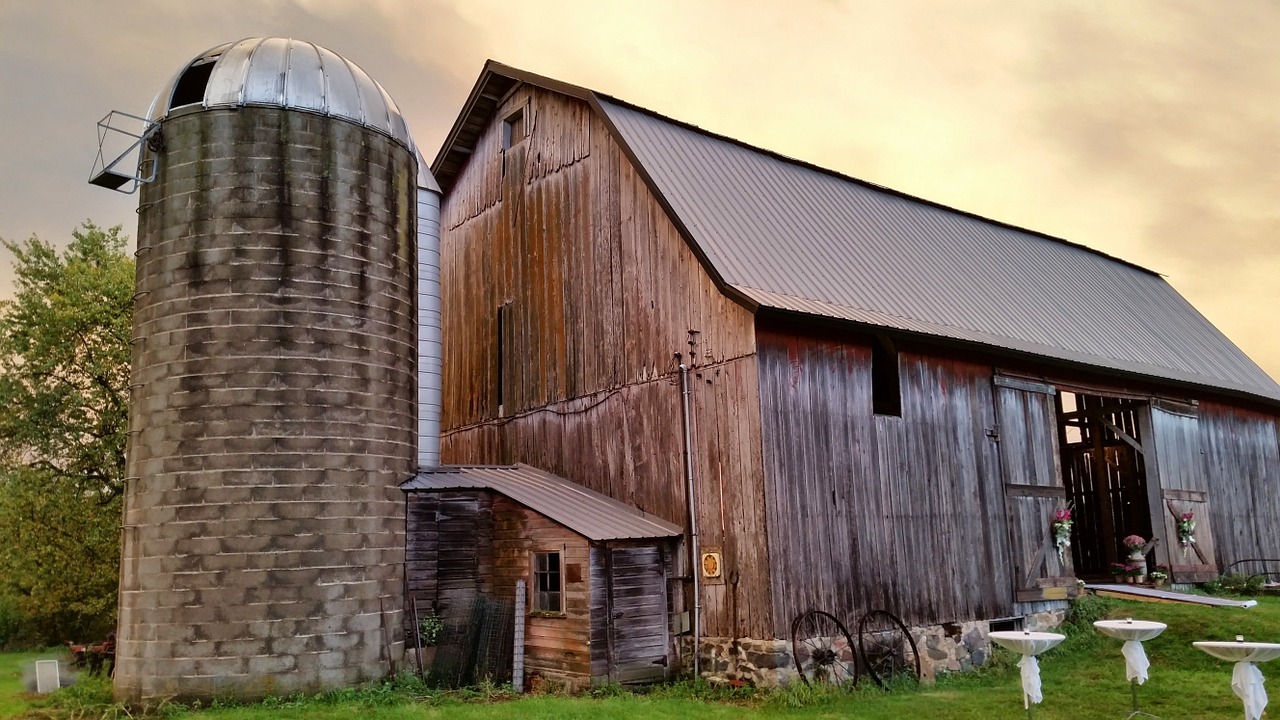 barn silo farm free photo