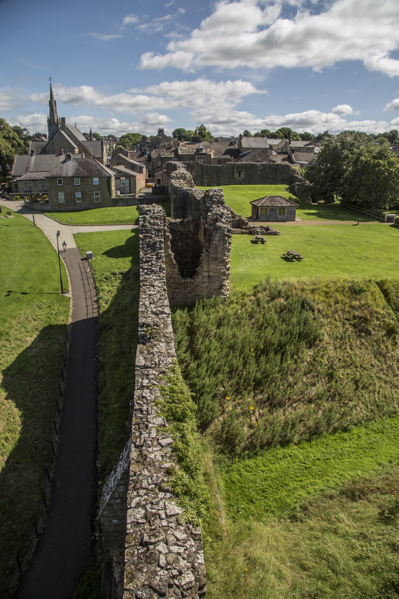 stone building castle free photo