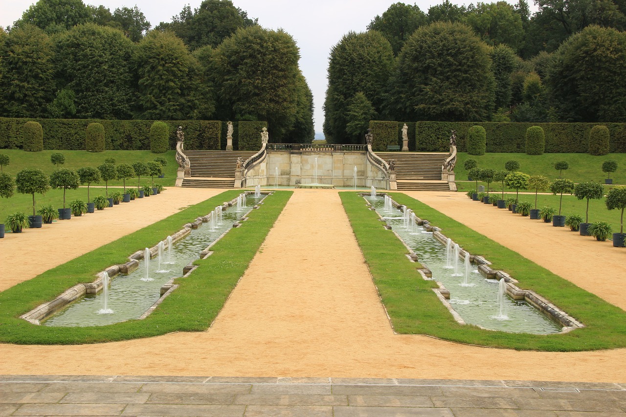 baroque fountain barockgarten free photo
