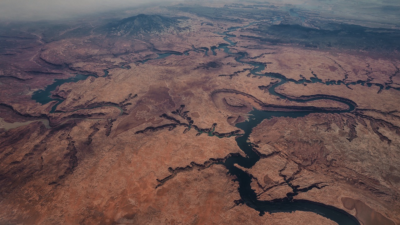 barren desert landscape free photo