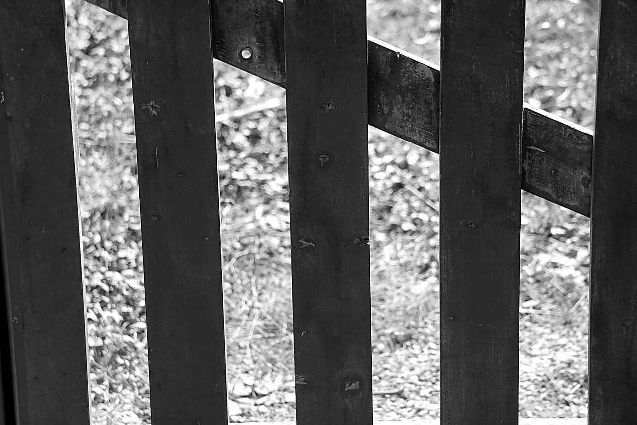 barrier wood protection free photo