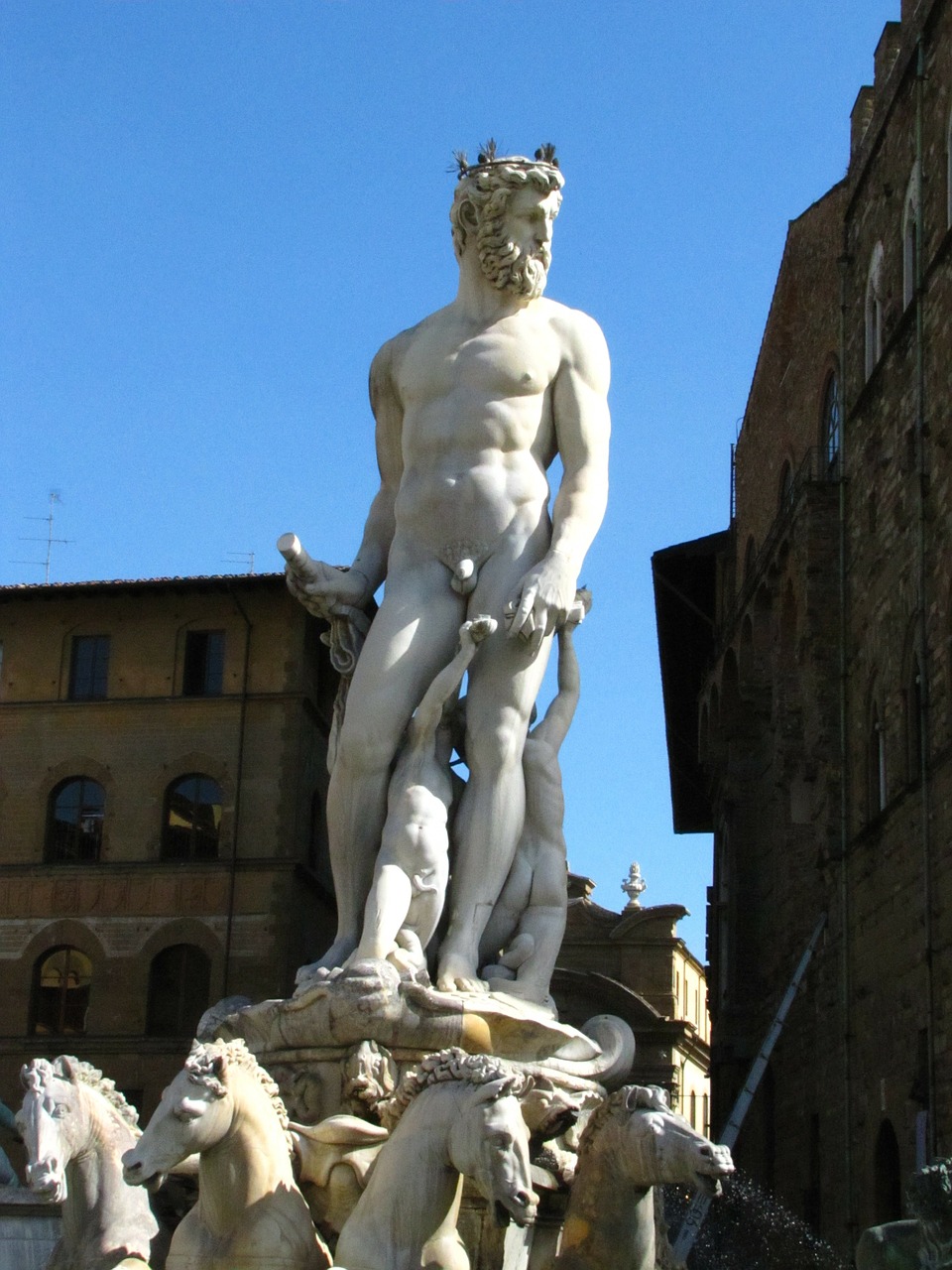 bartolomeo ammannati statue neptune fountain free photo