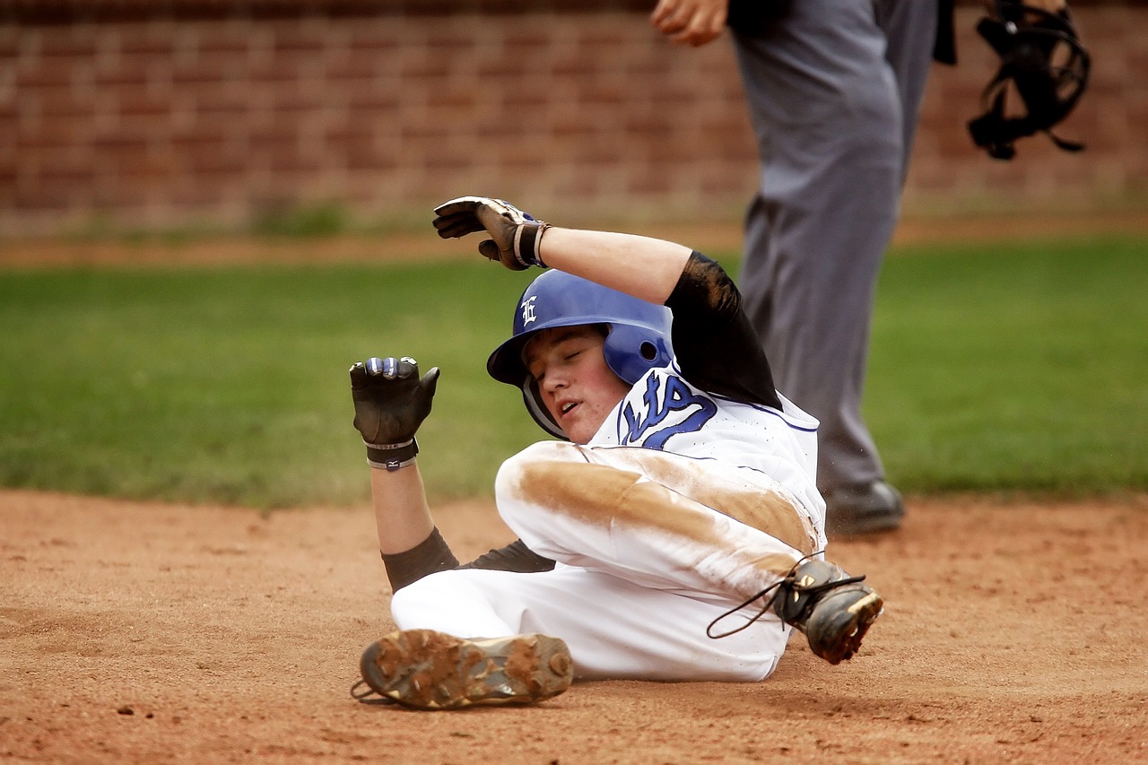 baseball baseball player runner free photo