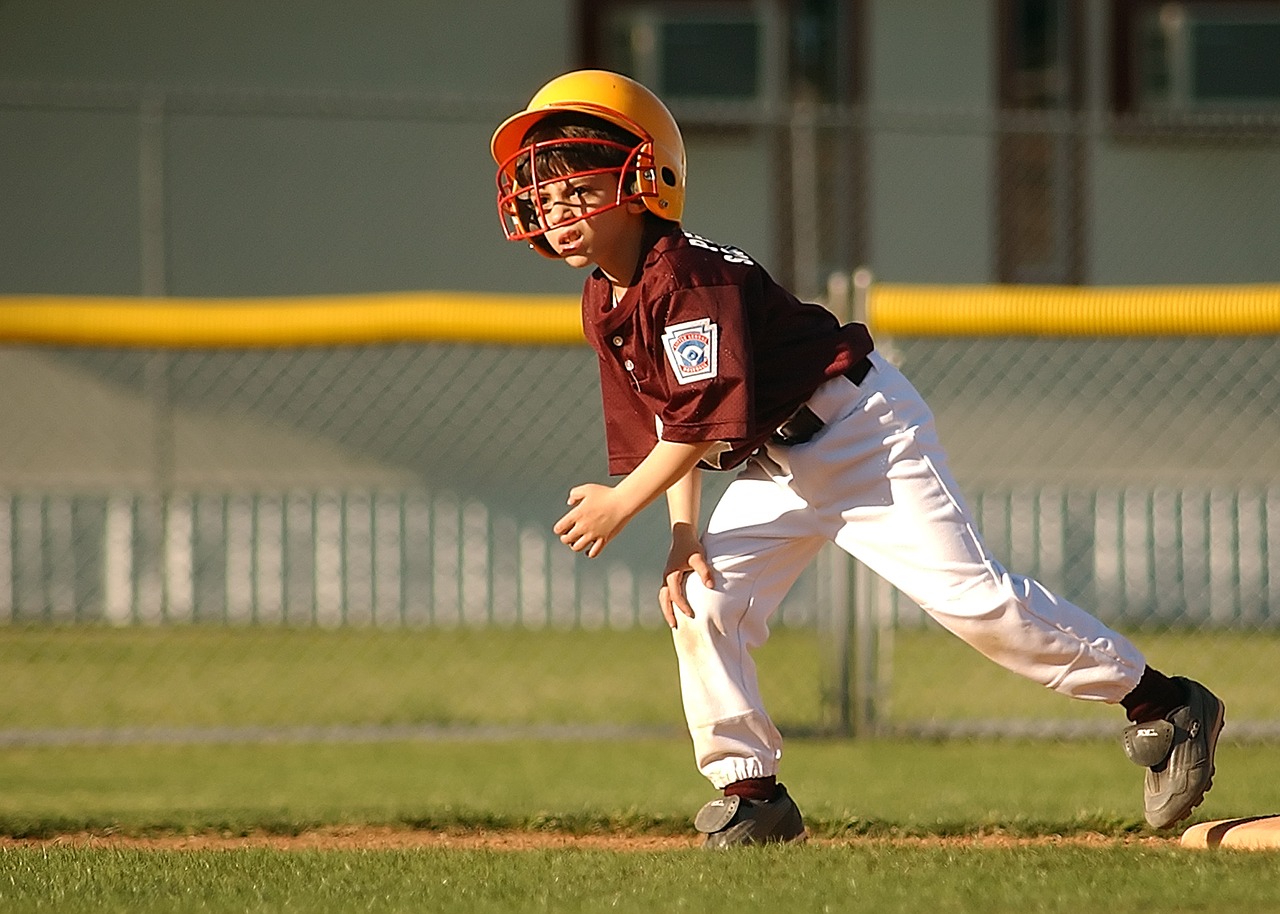 baseball runner little league free photo
